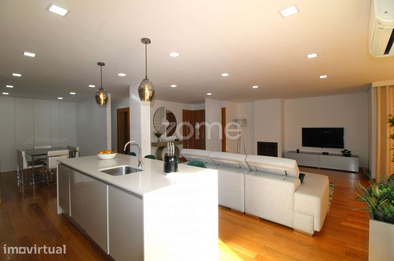 Apartamento, 135 m², Urgezes - Grande imagem: 4/29