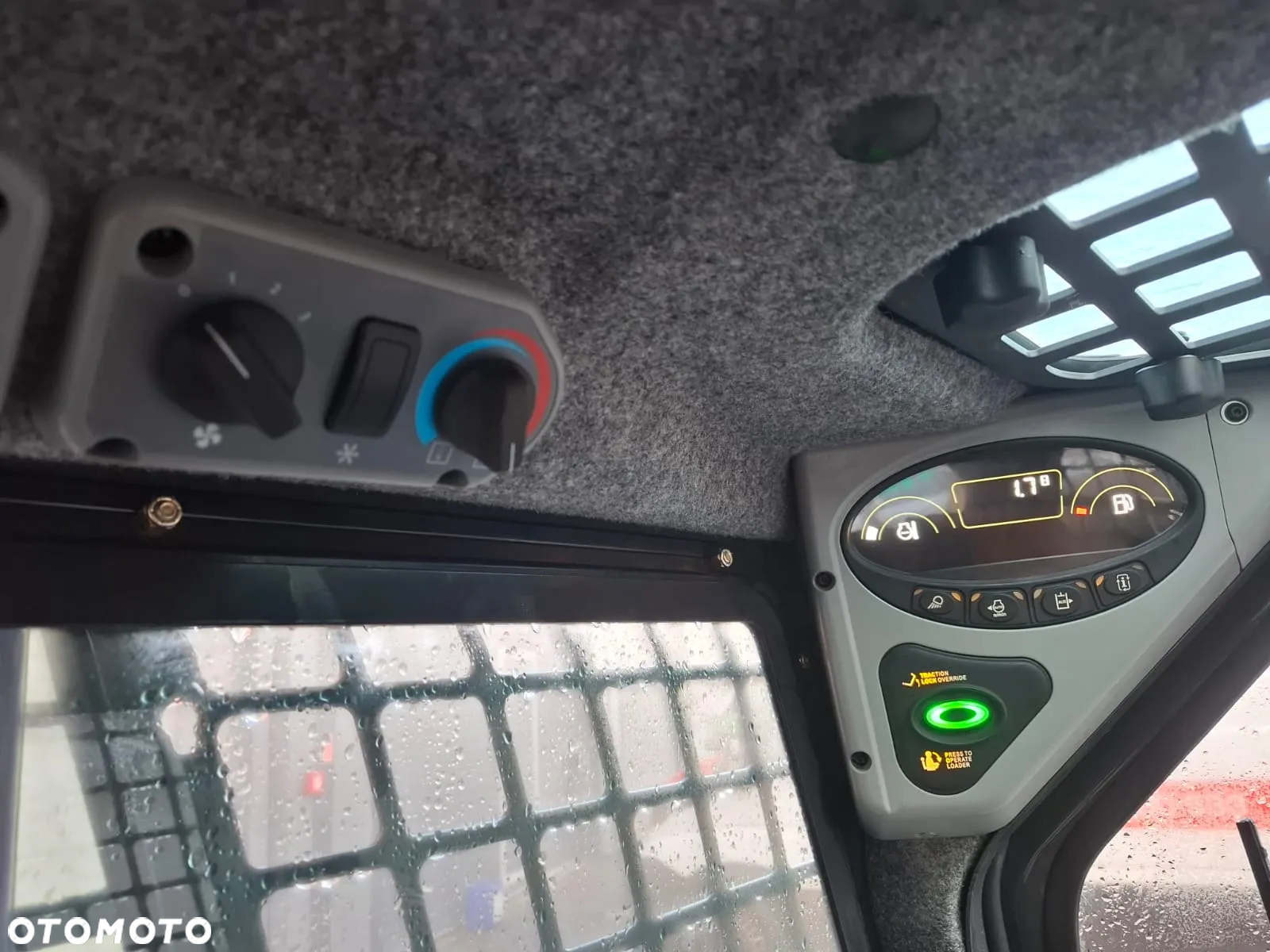 Bobcat S100 - 11