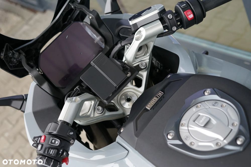 BMW R - 37