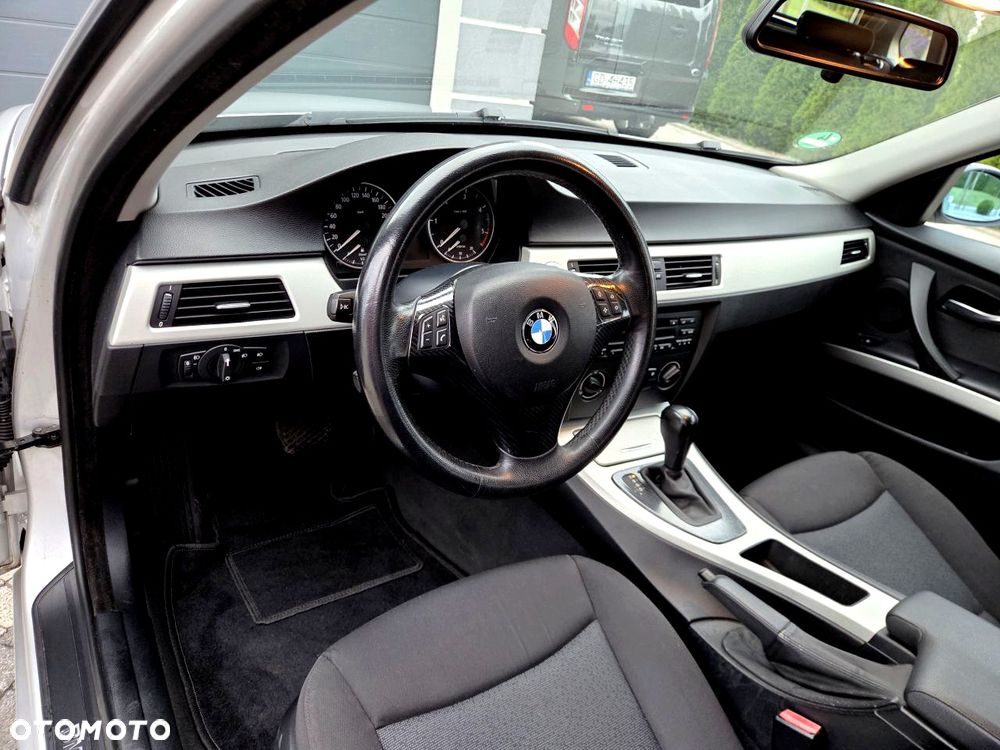 BMW Seria 3 - 14