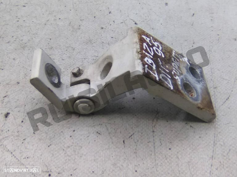 Dobradiça De Porta Frente Direita Superior  Seat Ibiza Ii (6k) - 2