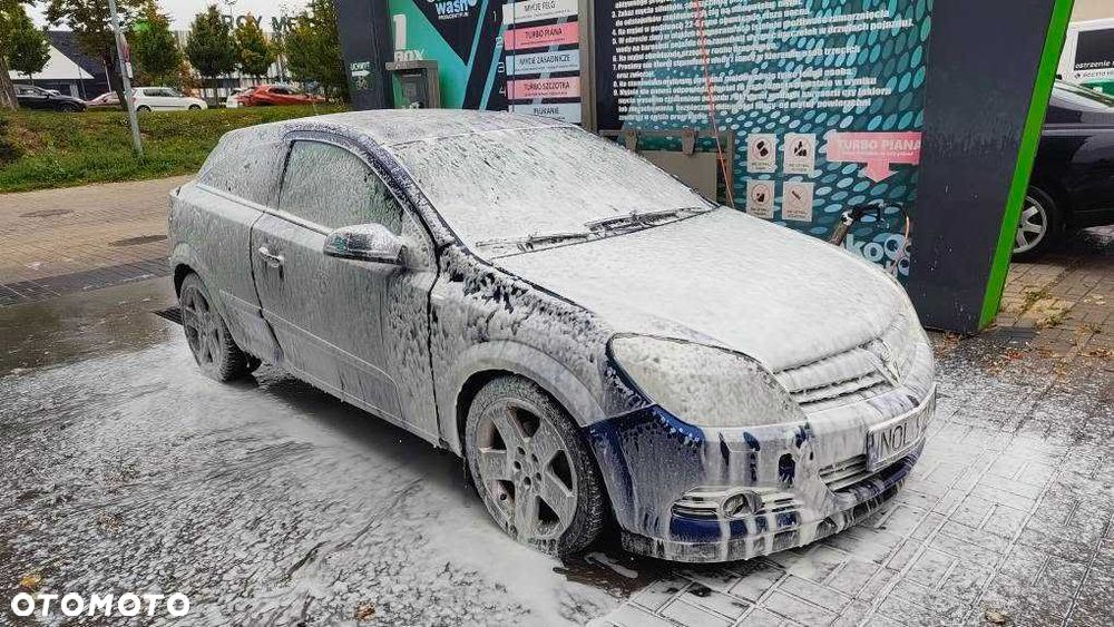 Opel Astra 2006 photo 2