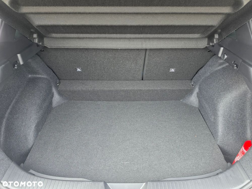 Nissan Qashqai 1.3 DIG-T mHEV N-Connecta Xtronic - 10