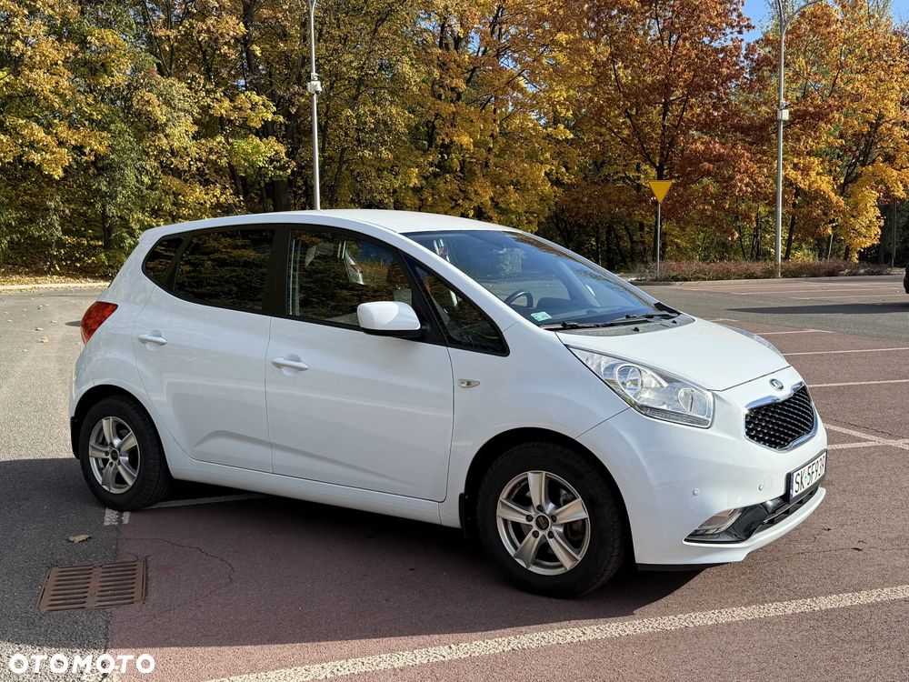 Kia Venga 2016 photo 2
