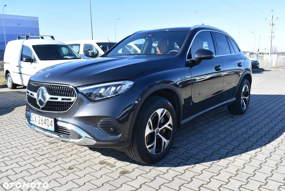 Mercedes-Benz GLC 300 de PHEV 4-Matic Avantgarde - 3