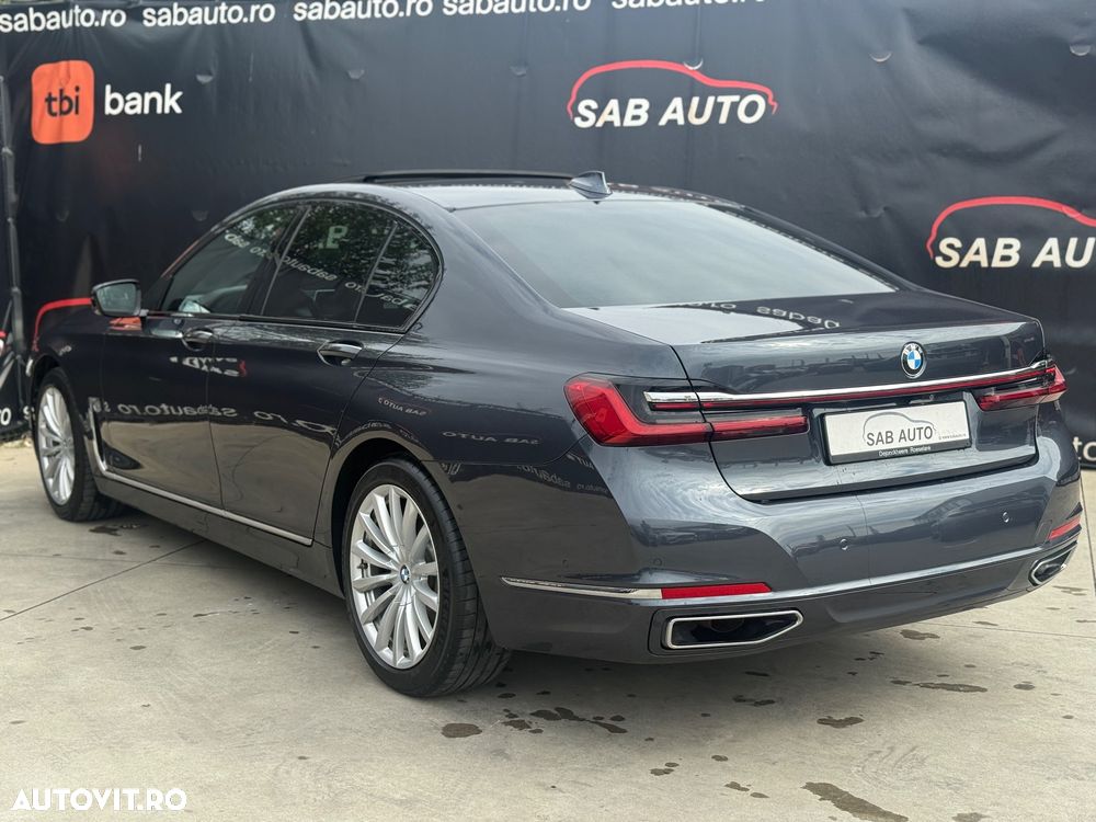 BMW Seria 7 730d xDrive - 37
