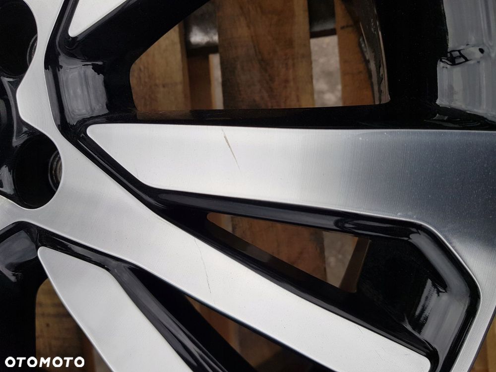 alufelga 403002877r renault kadjar 7.0'' x 19'' 5x114.3 et40 - 9