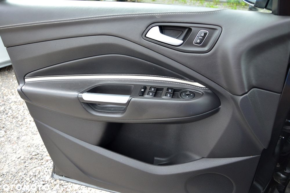 Ford Escape 1.6 EcoBoost AWD SEL - 23