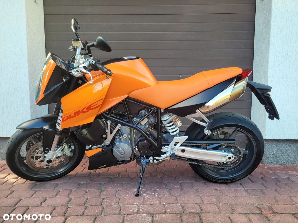KTM Super Duke - 1