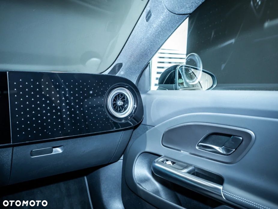 Mercedes-Benz CLA 200 mHEV 8G-DCT - 11