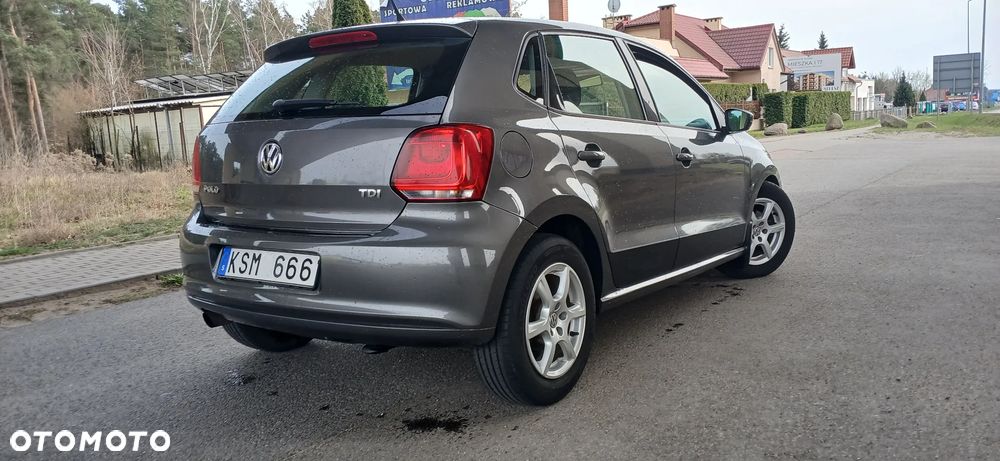 Volkswagen Polo 1.6 TDI DSG Comfortline - 5