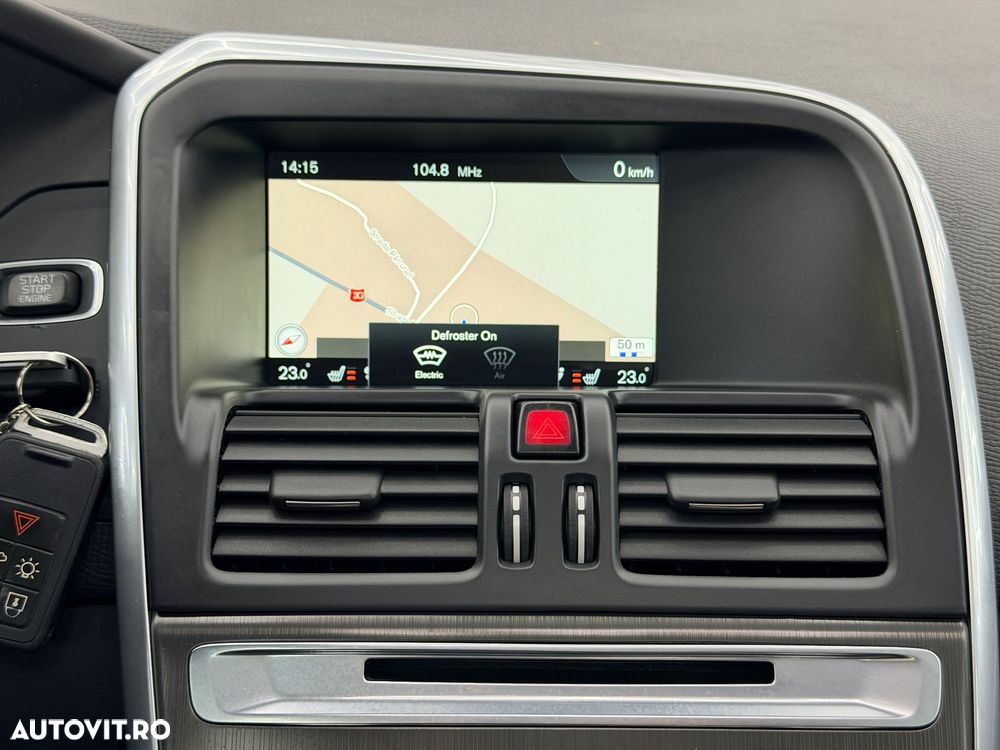 Volvo XC 60 D3 Start-Stop Kinetic - 27