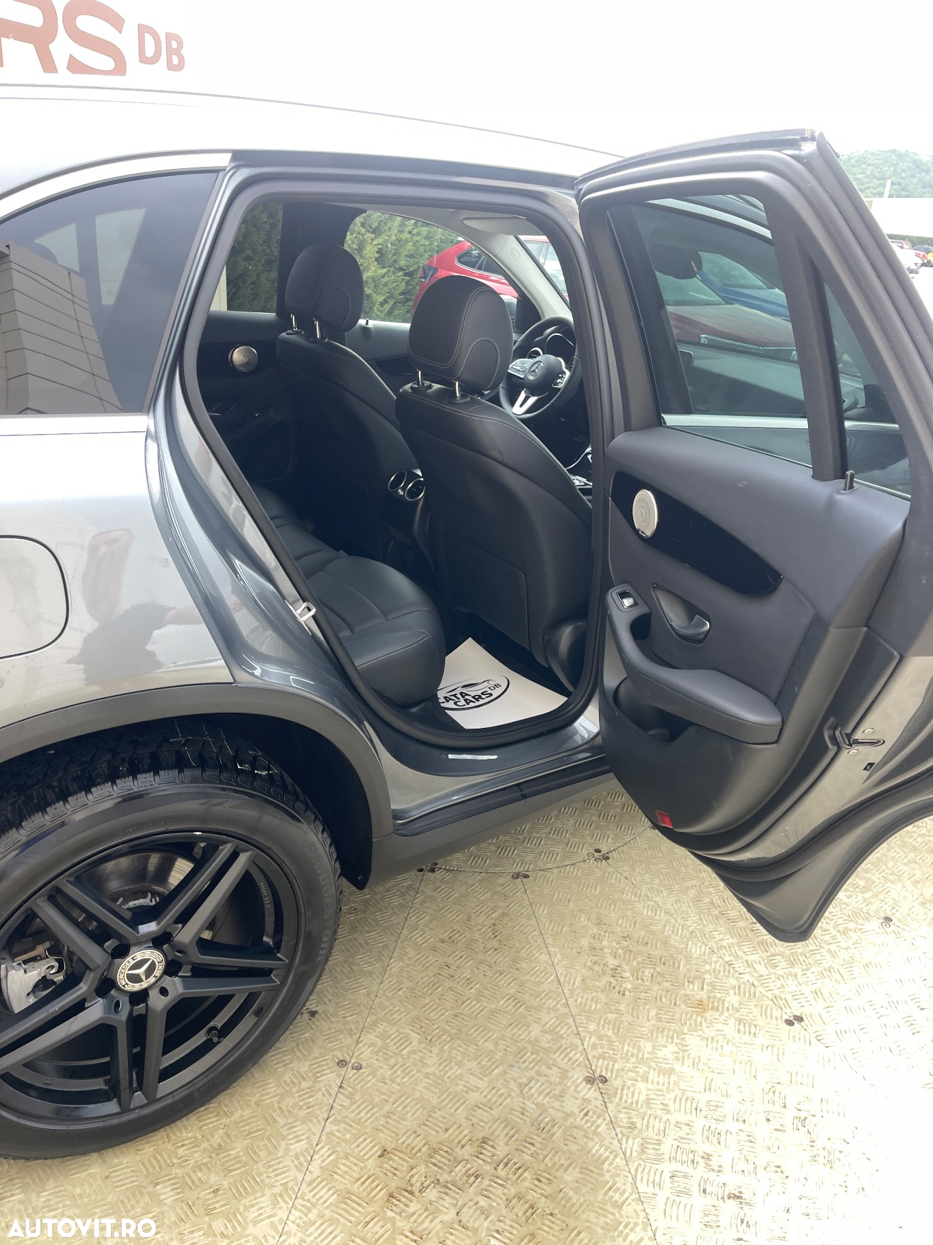 Mercedes-Benz GLC 300 de 4Matic 9G-TRONIC - 23