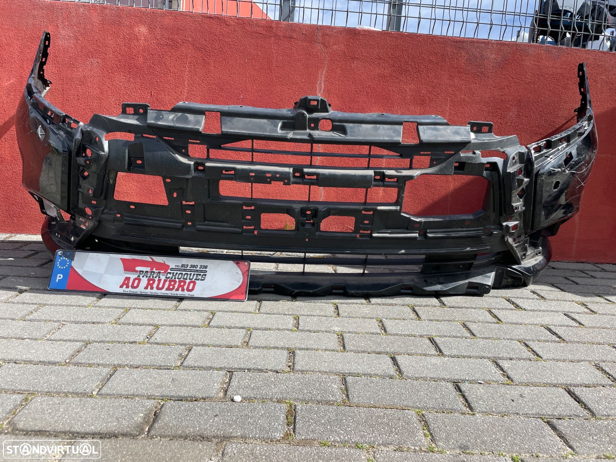 Parachoque mitsubishi outlander 2019 - 1