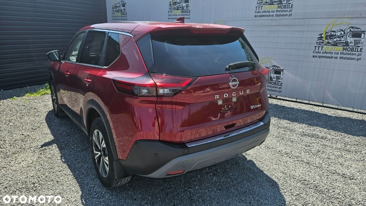 Nissan Rogue - 17
