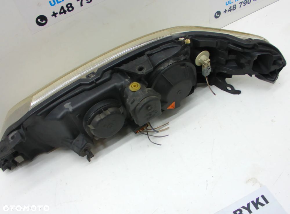 Renault Laguna 2 II Lampa xenon Prawy przód EU - 3