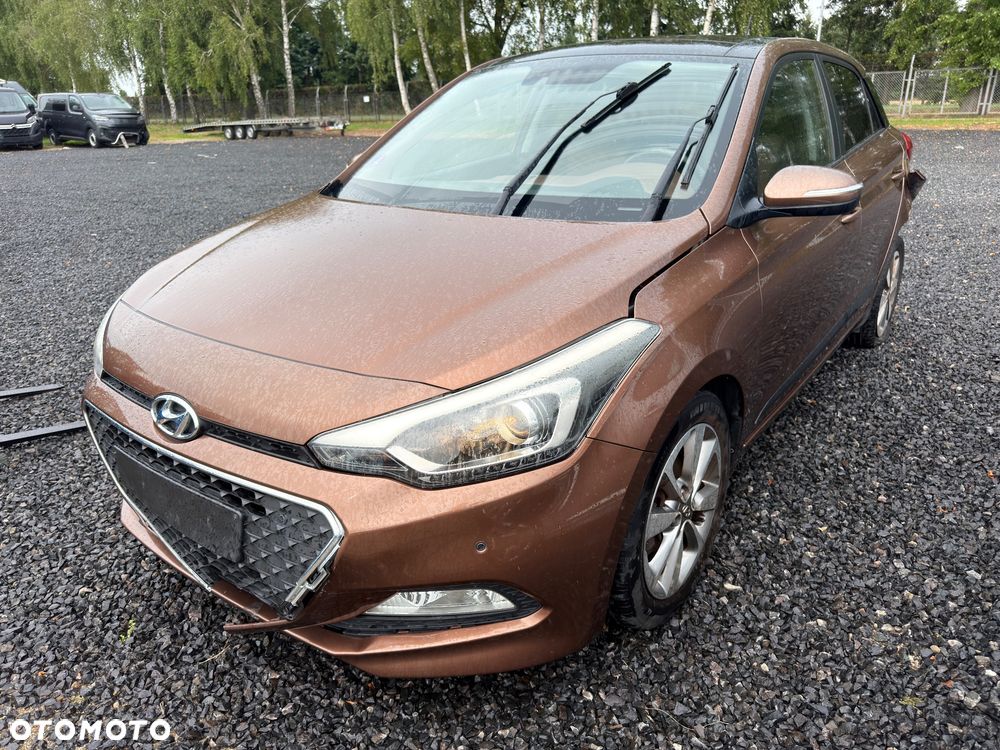 Hyundai i20 blue 1.2 YES!+