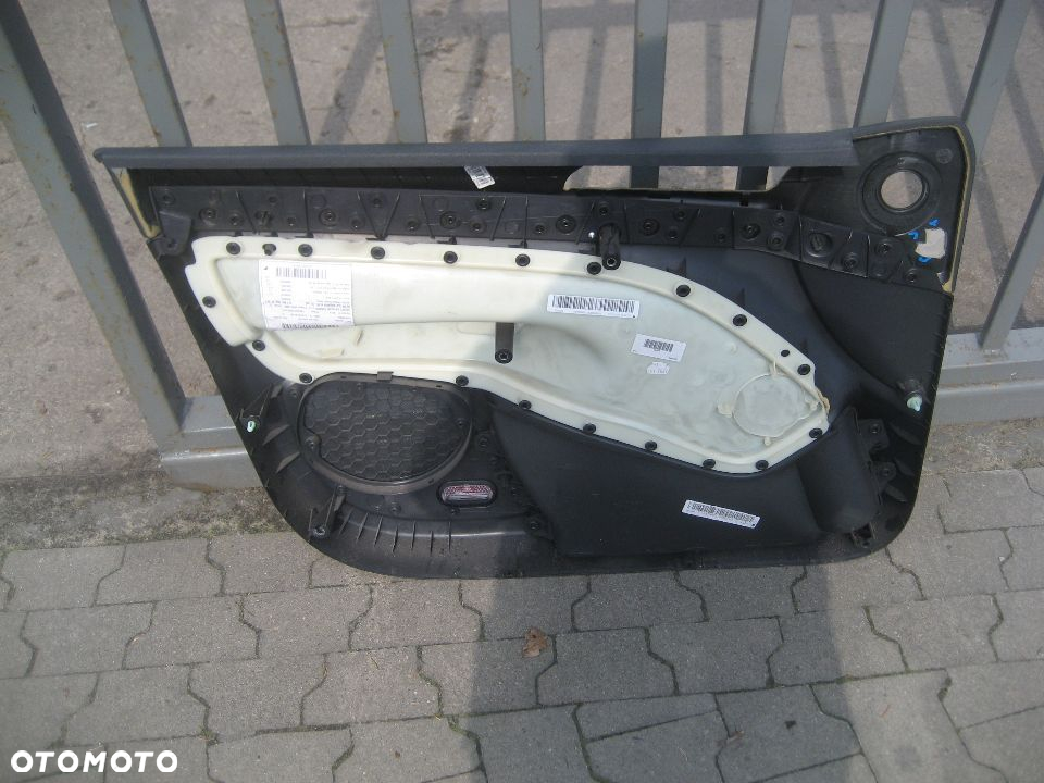 skoda octavia ii 2 04-08r tapicerka drzwi przód prawa skóra europa - 8