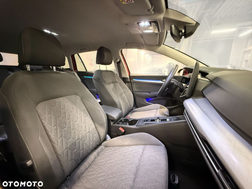 Volkswagen Golf - 25