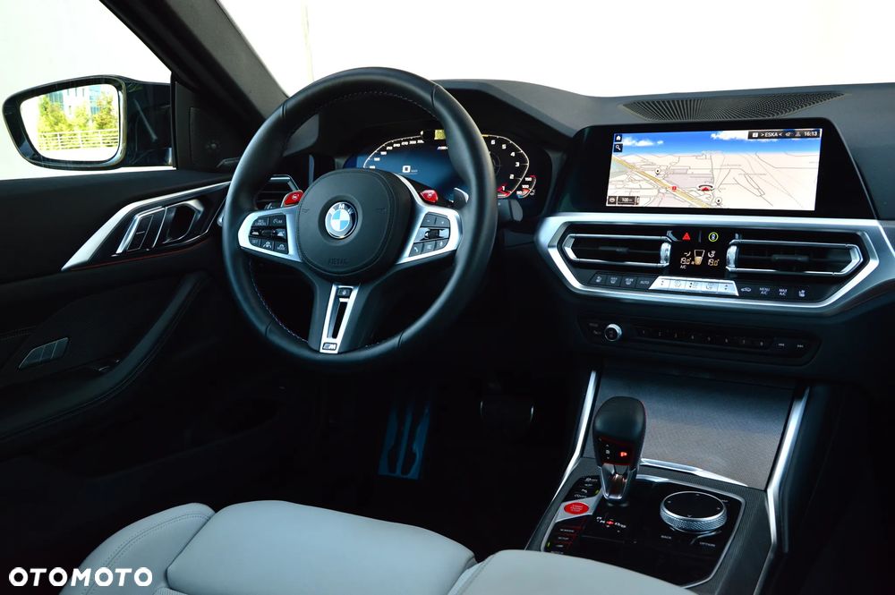 BMW M4 Competition M xDrive sport - 24