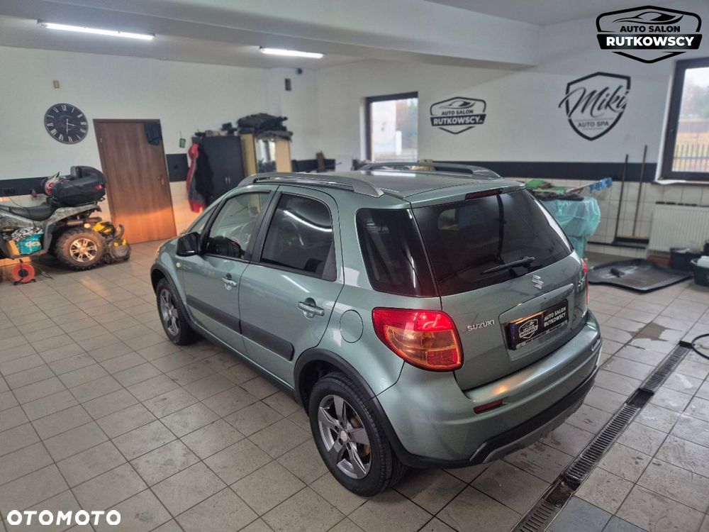 Suzuki SX4 - 13