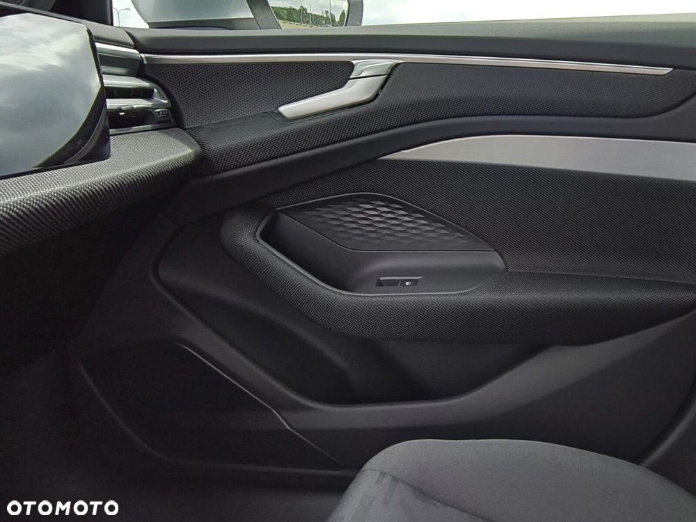 Audi A6 Avant - 18