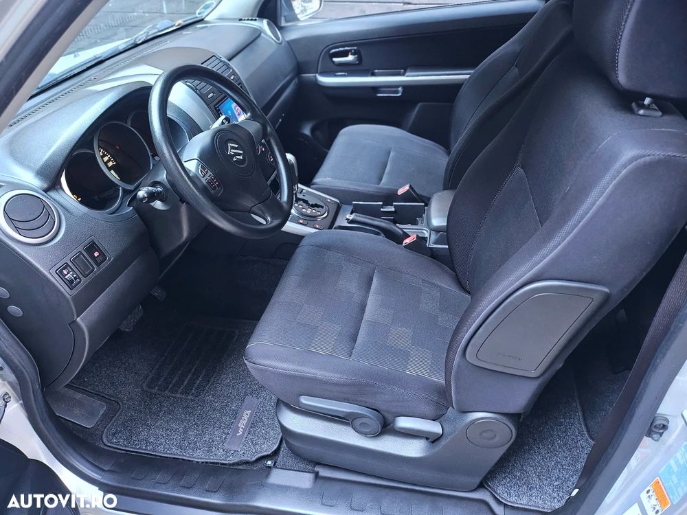 Suzuki Grand Vitara 2.4 Automatik Comfort+ - 4
