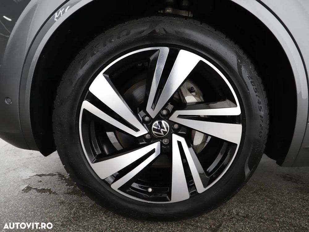 Volkswagen Touareg V6 TDI R-Style - 27