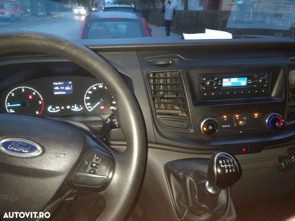 Ford Transit Custom - 19