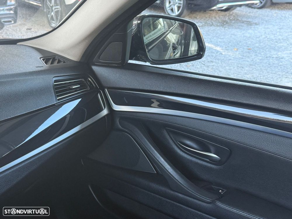 BMW 520 d Line Luxury Auto - 39