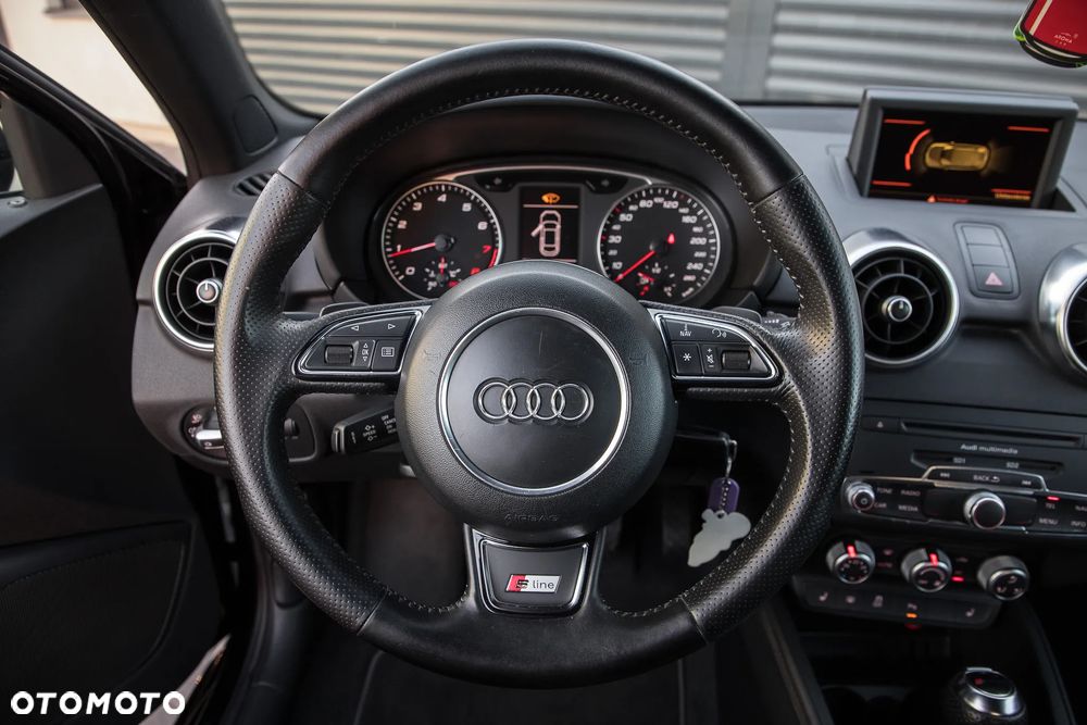Audi A1 3-drzwiowe 1.4 TFSI S tronic S line edition m S line Sportpaket - 13