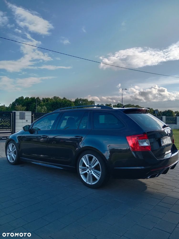 Skoda Octavia 2.0 TDI RS - 11
