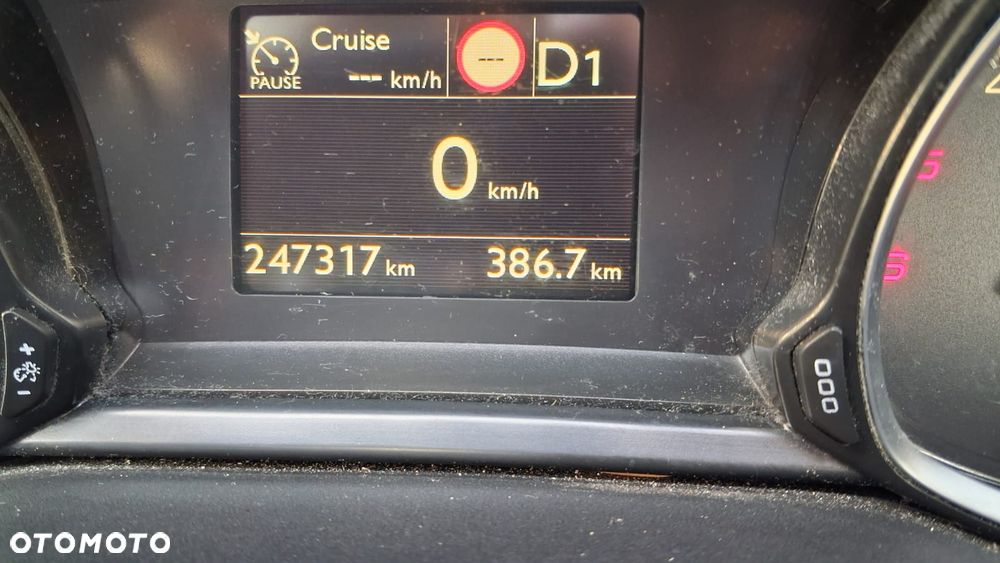 Peugeot 308 BlueHDi 130 EAT6 Stop & Start Active - 11