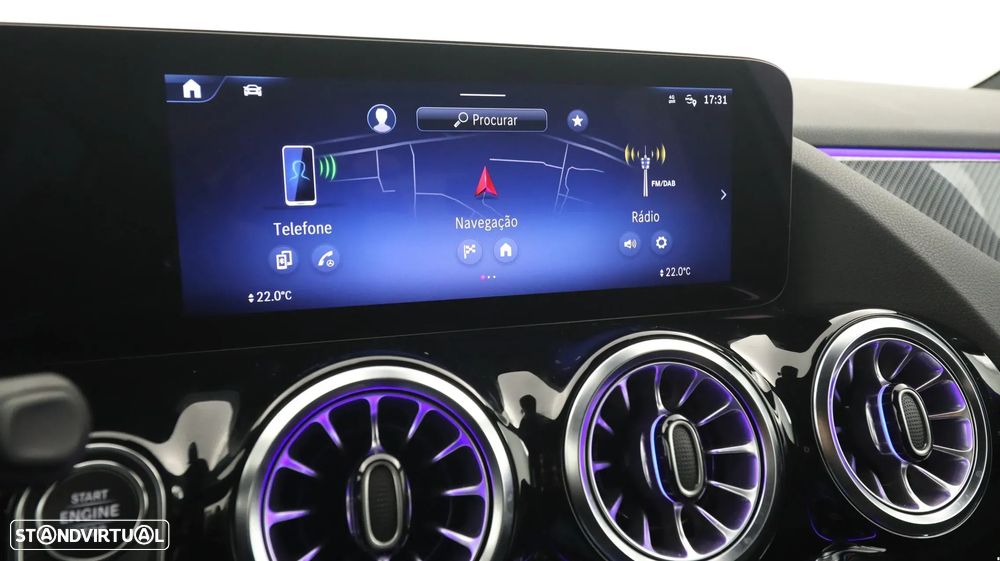 Mercedes-Benz GLA 180 d AMG Line - 15