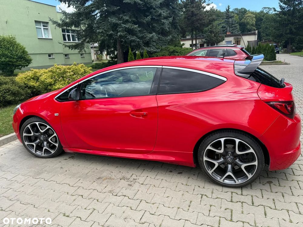 Opel Astra OPC Start/Stop - 1