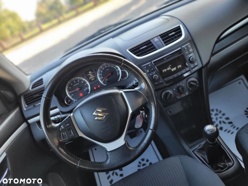 Suzuki Swift - 19