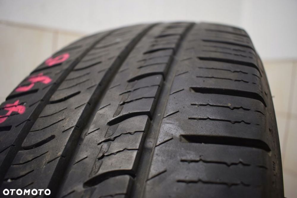 R16C 215/65 Pirelli Carrier All Season Pojedyncza - 3