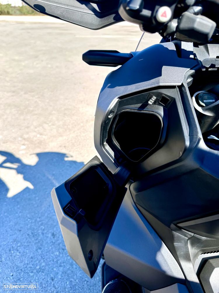 Honda ADV - 8