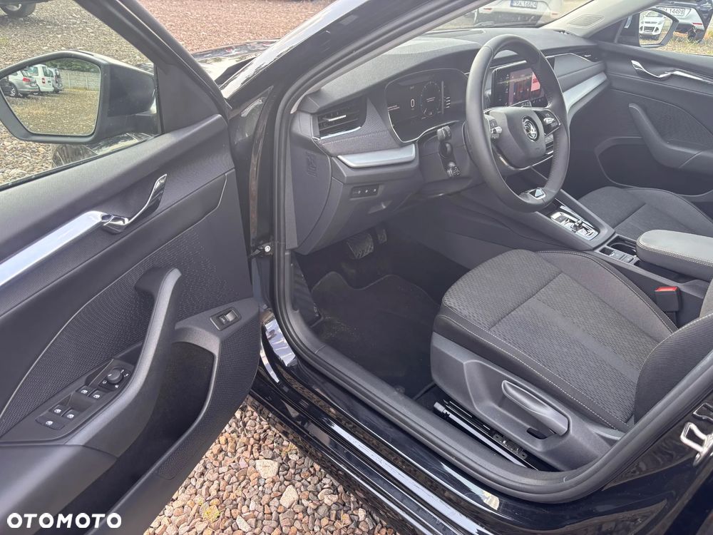 Skoda Octavia 1.5 TSI ACT Style - 6