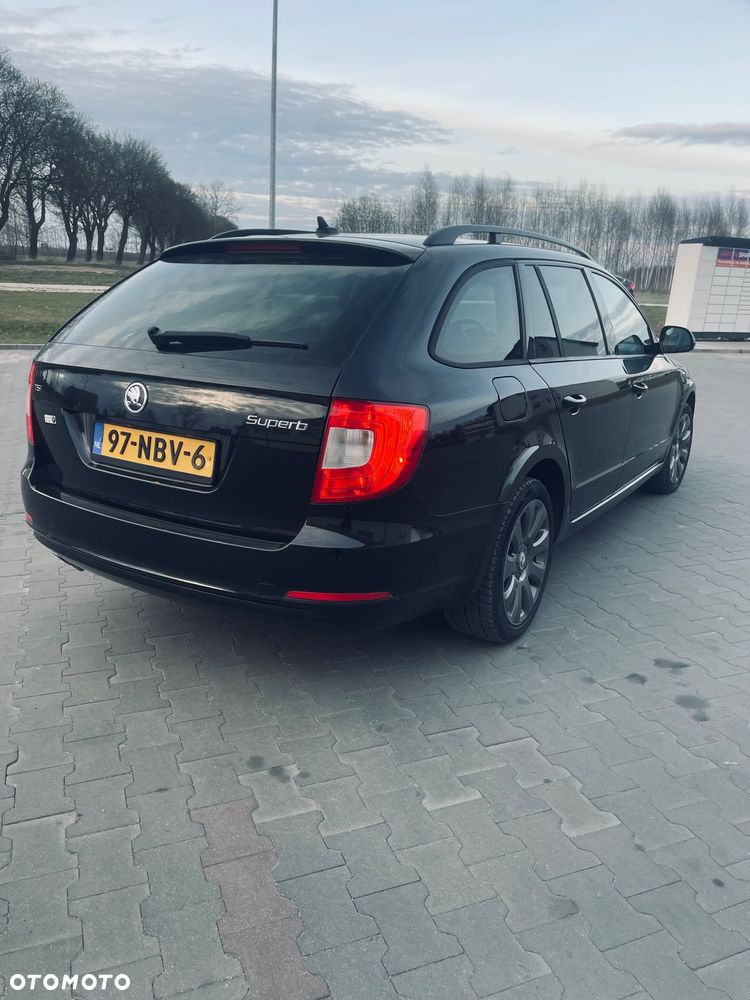 Skoda Superb 1.8 TSI Comfort - 8