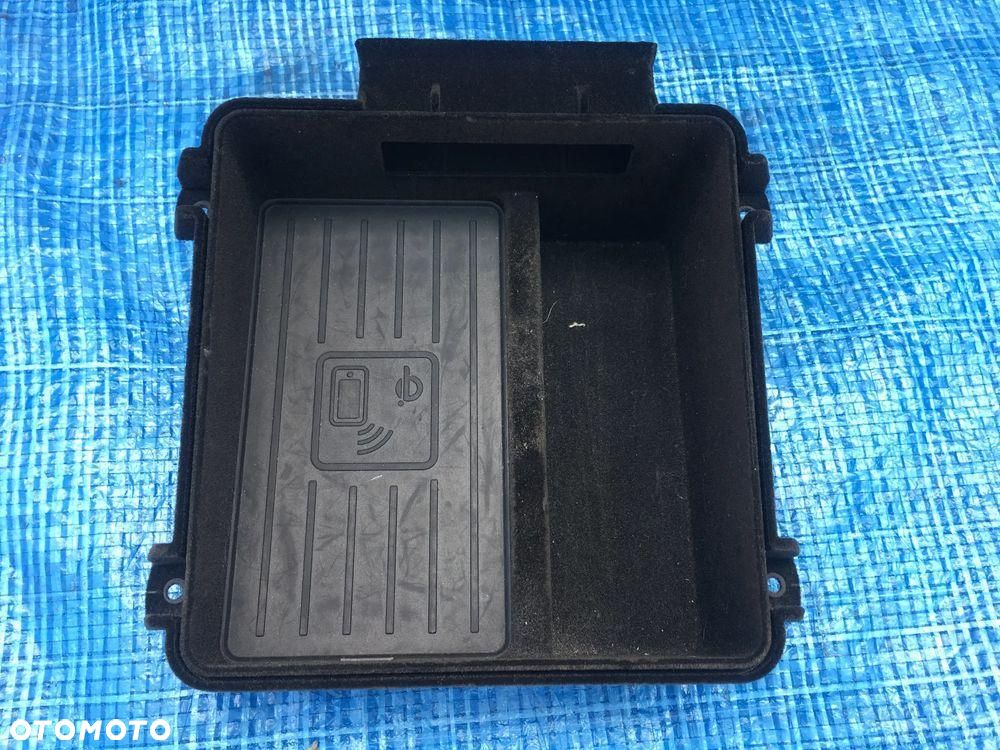 Audi Q7 4M Ładowarka Indukcyjna Indukcja Schowek 4M0035502A - 5