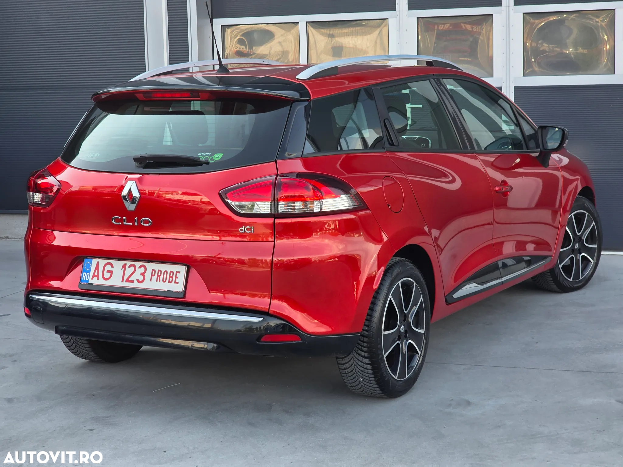 Renault Clio dCi 90 Dynamique - 6