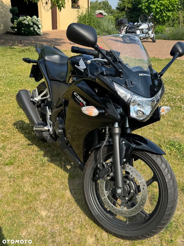 Honda CBR - 2