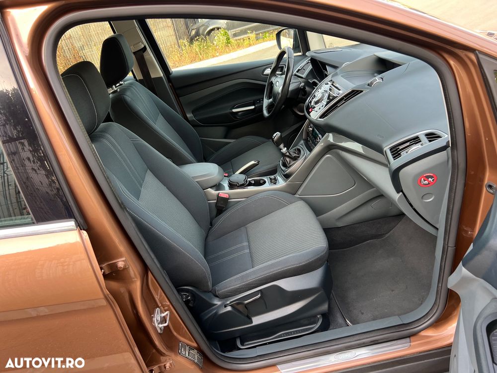 Ford C-Max - 9