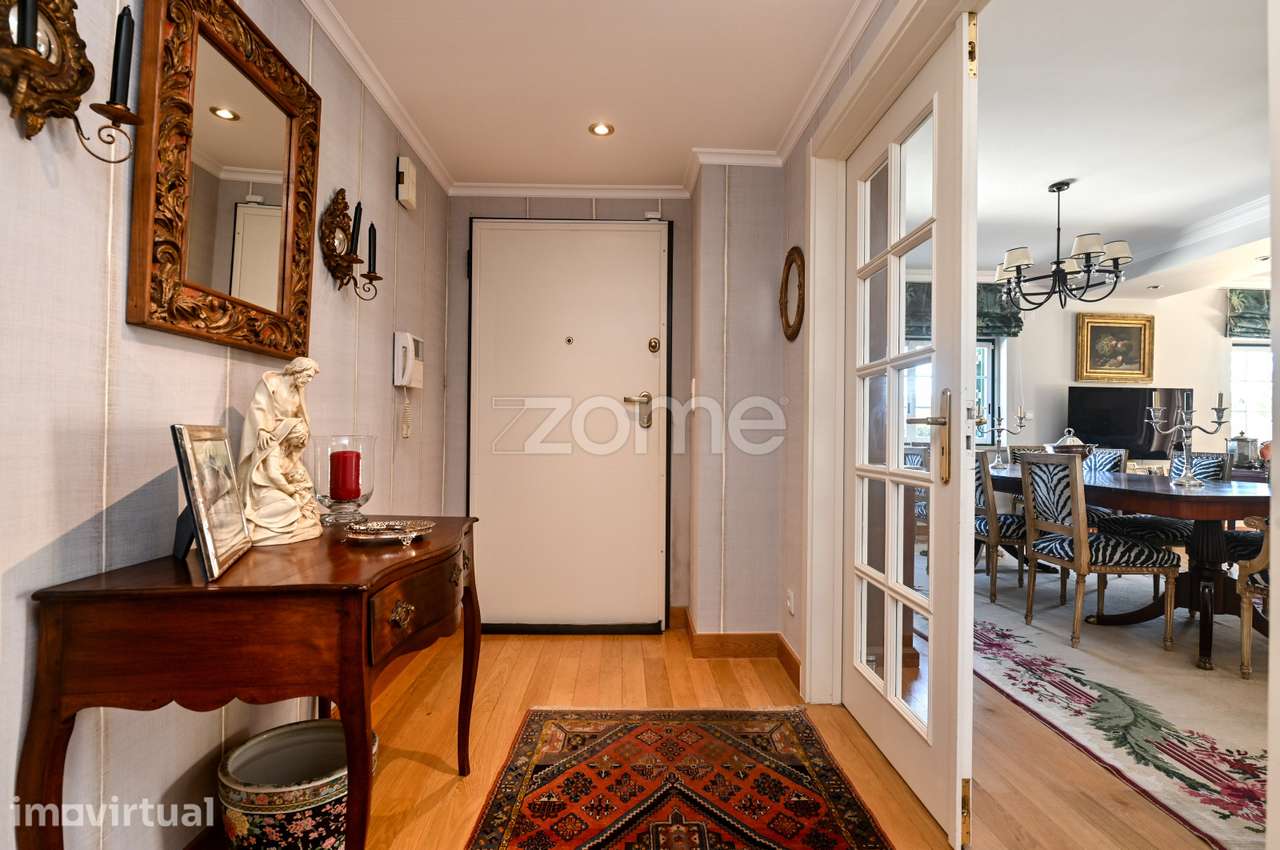 Apartamento T3 Exclusivo no Condomínio Saboia – Monte Estoril - Grande imagem: 2/42