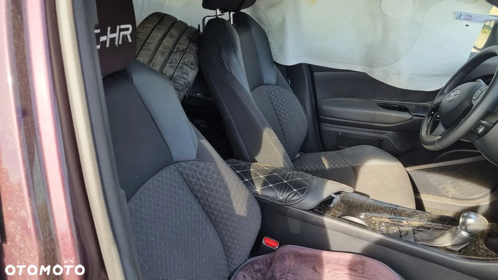 Toyota C-HR 1.8 Hybrid Premium - 24