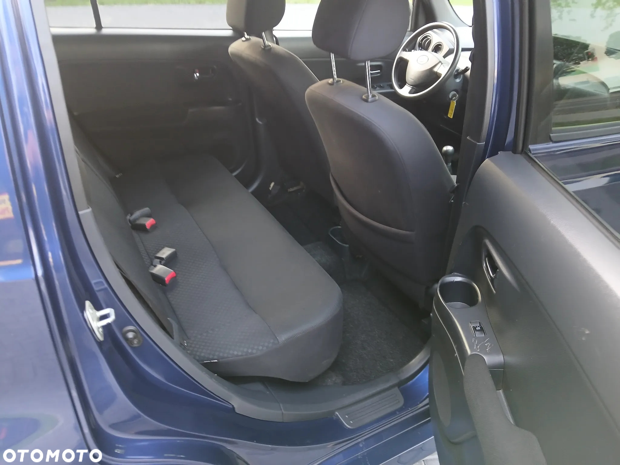 Daihatsu Materia 1.5 - 19