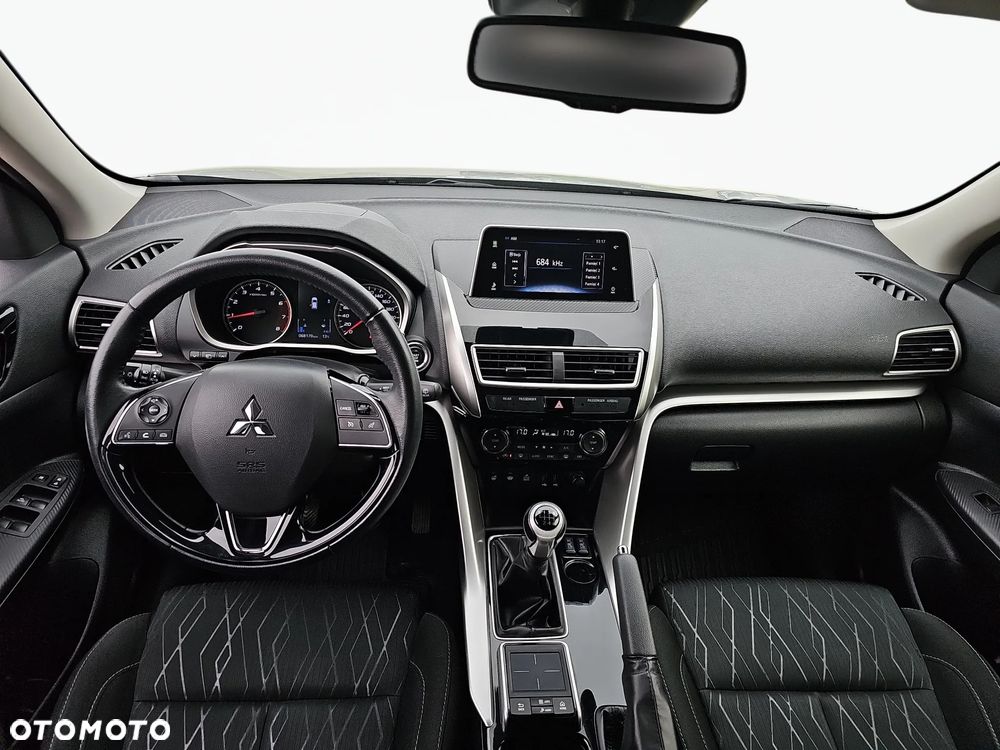 Mitsubishi Eclipse Cross 1.5 T Intense - 30