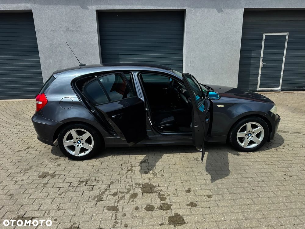 BMW Seria 1 116i - 15