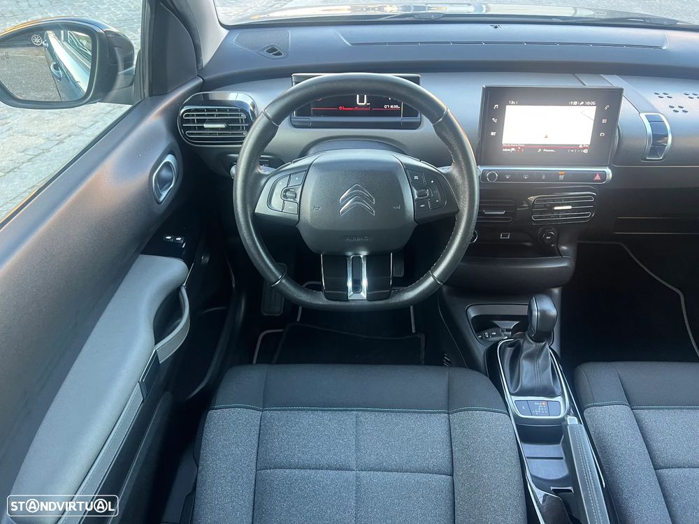 Citroën C4 Cactus 1.2 PureTech Shine EAT6 - 24